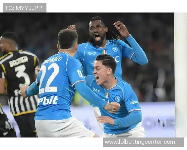 英超精彩对决AC米兰大胜那不勒斯逆转瞬间引发全场热潮数据分析揭秘