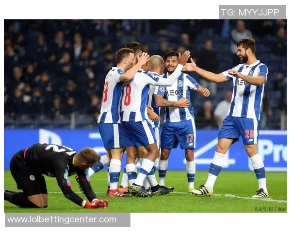 欧冠激战波尔图小胜本菲卡点球大战瞬间点燃全场激情